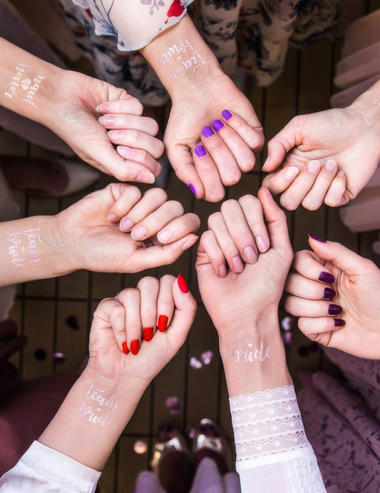 13 efemérne tetovanie tím Rose Gold Bride
