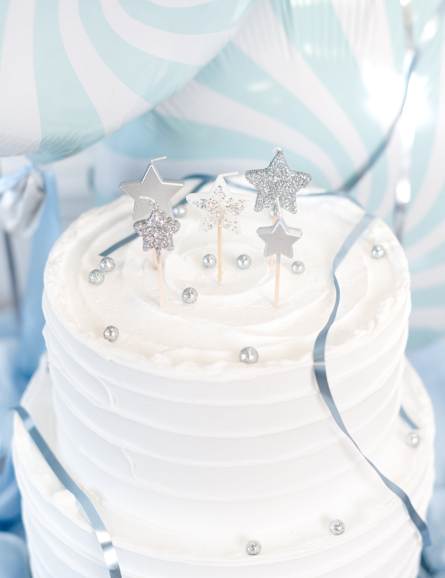 5 hviezdicových sviečok na strieborných gradientných tyčinkách 7 cm trblietavý