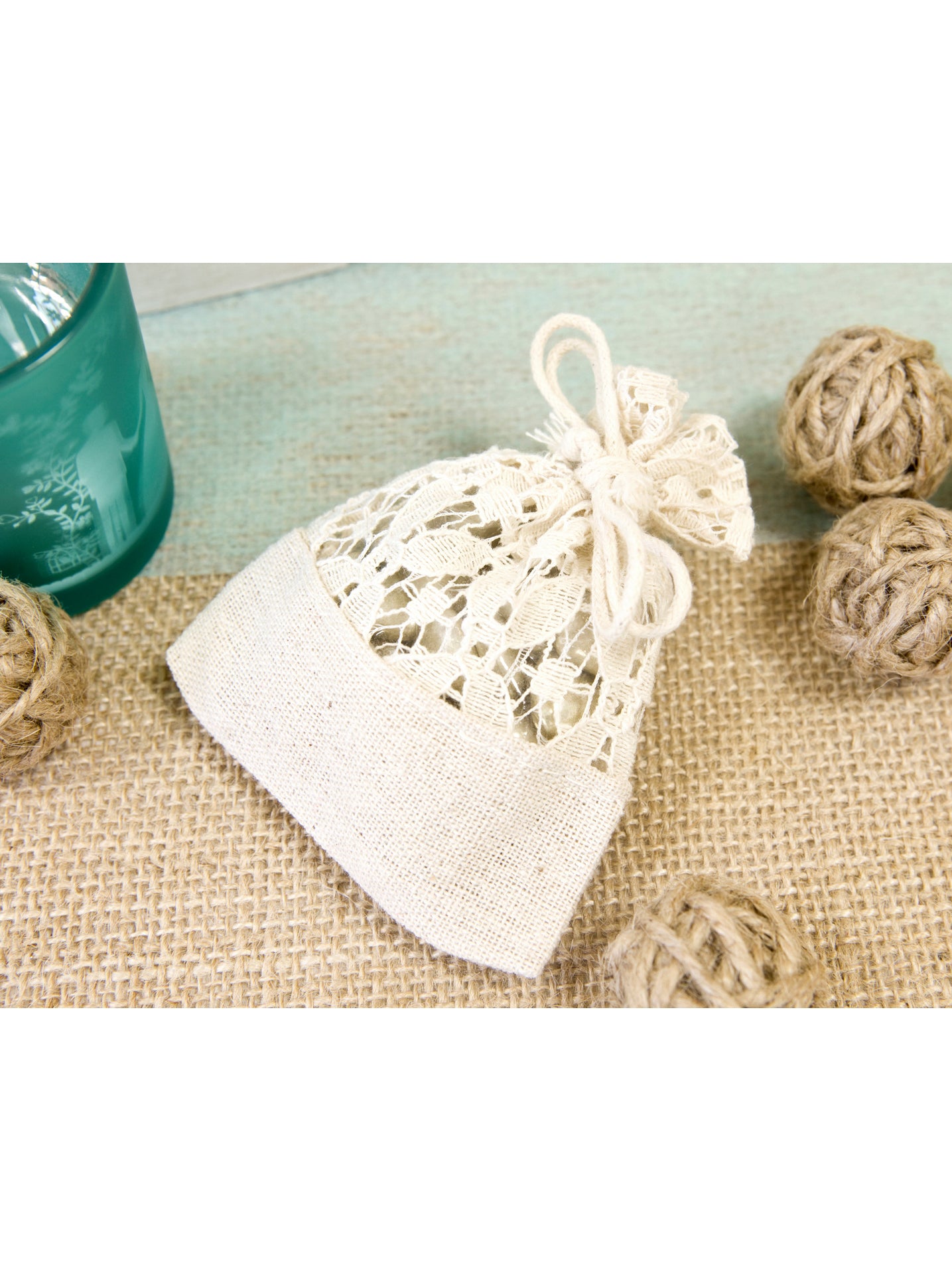 5 vrecúšok z plátna a čipky 8 x 10 cm na cukrovinky