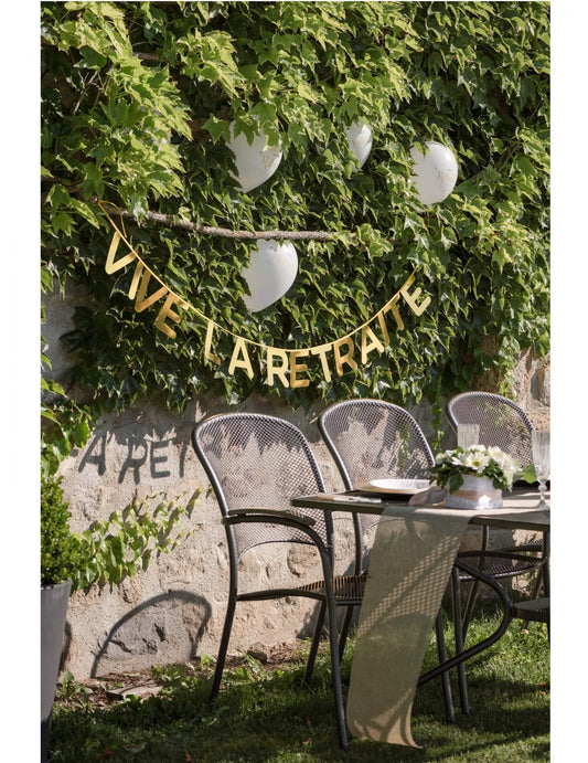 Mise en situation décorative des ballons en latex Vive la retraite