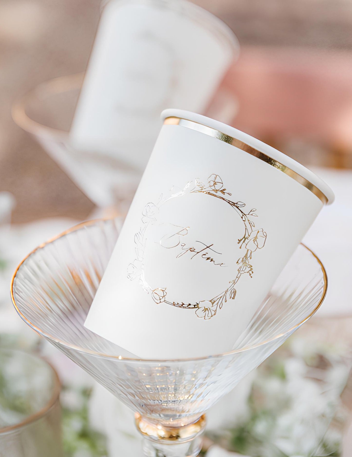 8 kartónových krstných pohárov, 255 ml, so zlatými kvetmi