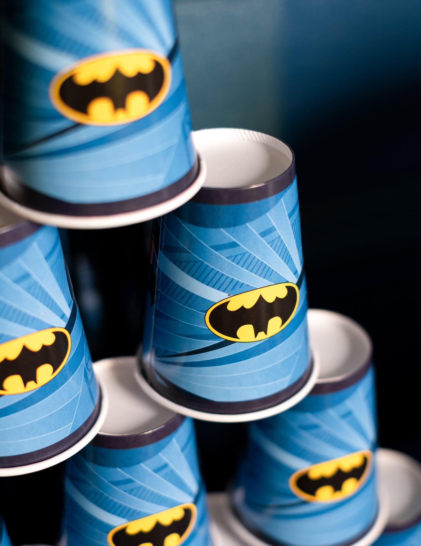 8 kartónových pohárov FSC Batman 210 ml