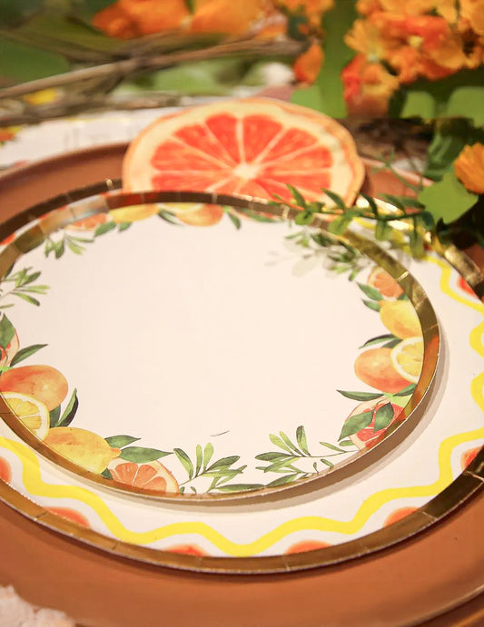 8 malých citrusových kartónových tanierov Fizz, krémové, oranžové, žlté a zlaté, 18 cm, ovocná dekorácia