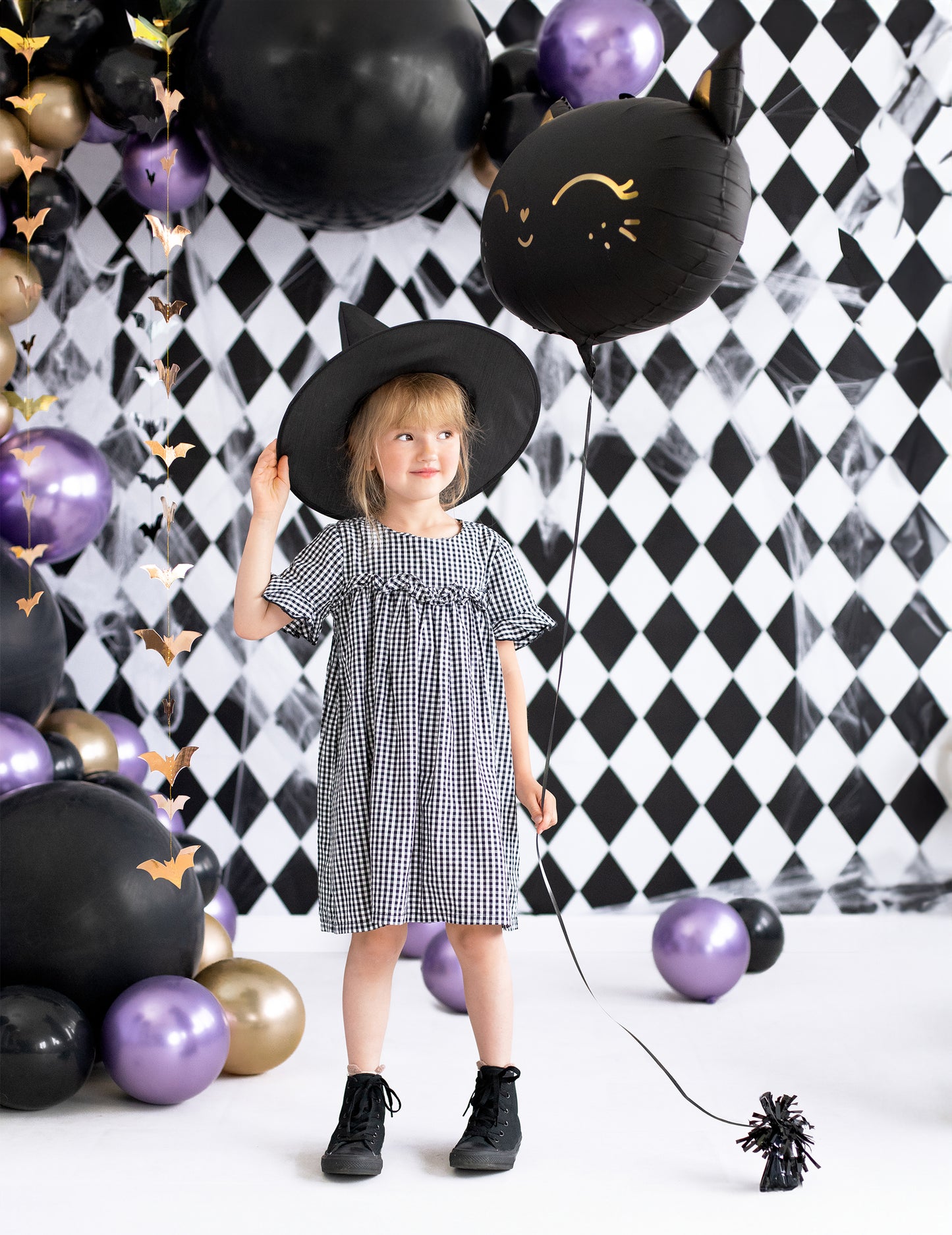 Hliníkový balón s čiernou mačkou 48 x 36 cm