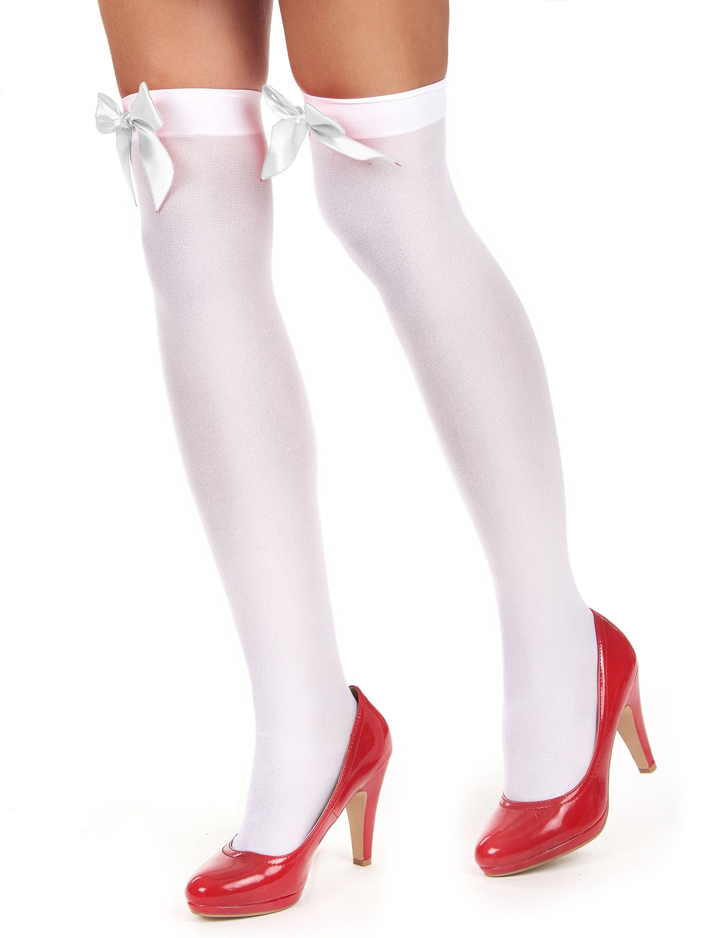 Predný pohľad na biele pančuchy s mašľou pre ženy