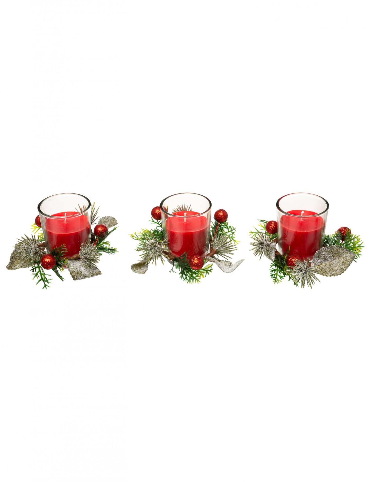 3 červené sviečky s jedľou a bobuľami 6 cm v svietniku