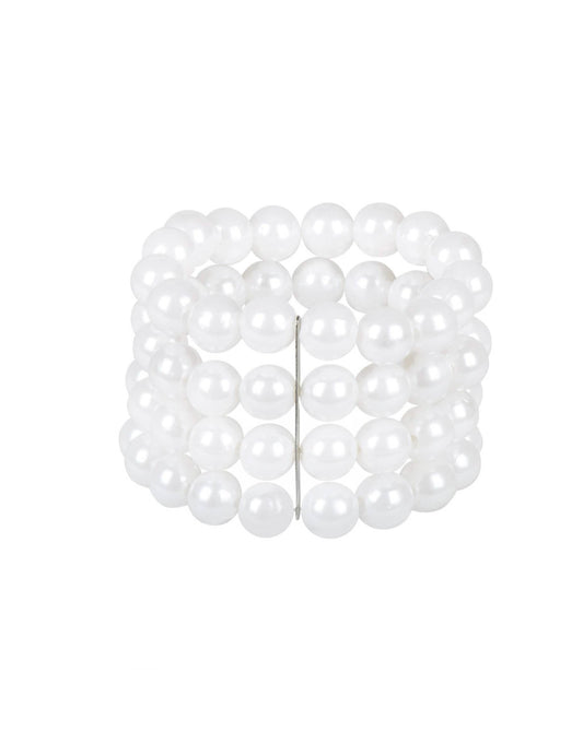 Vue de profil du bracelet de perles blanches pour femme