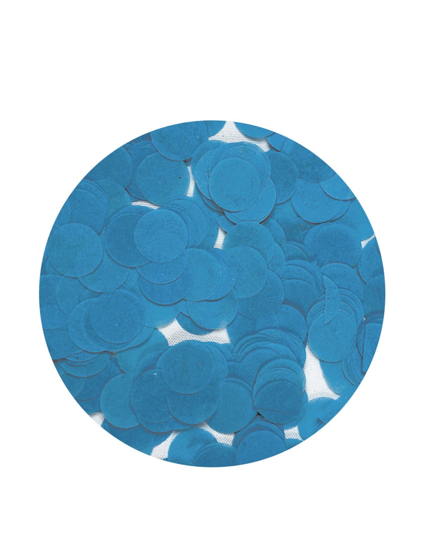Gros plan sur les confettis ronds en papier du canon à confettis Gender Reveal bleu