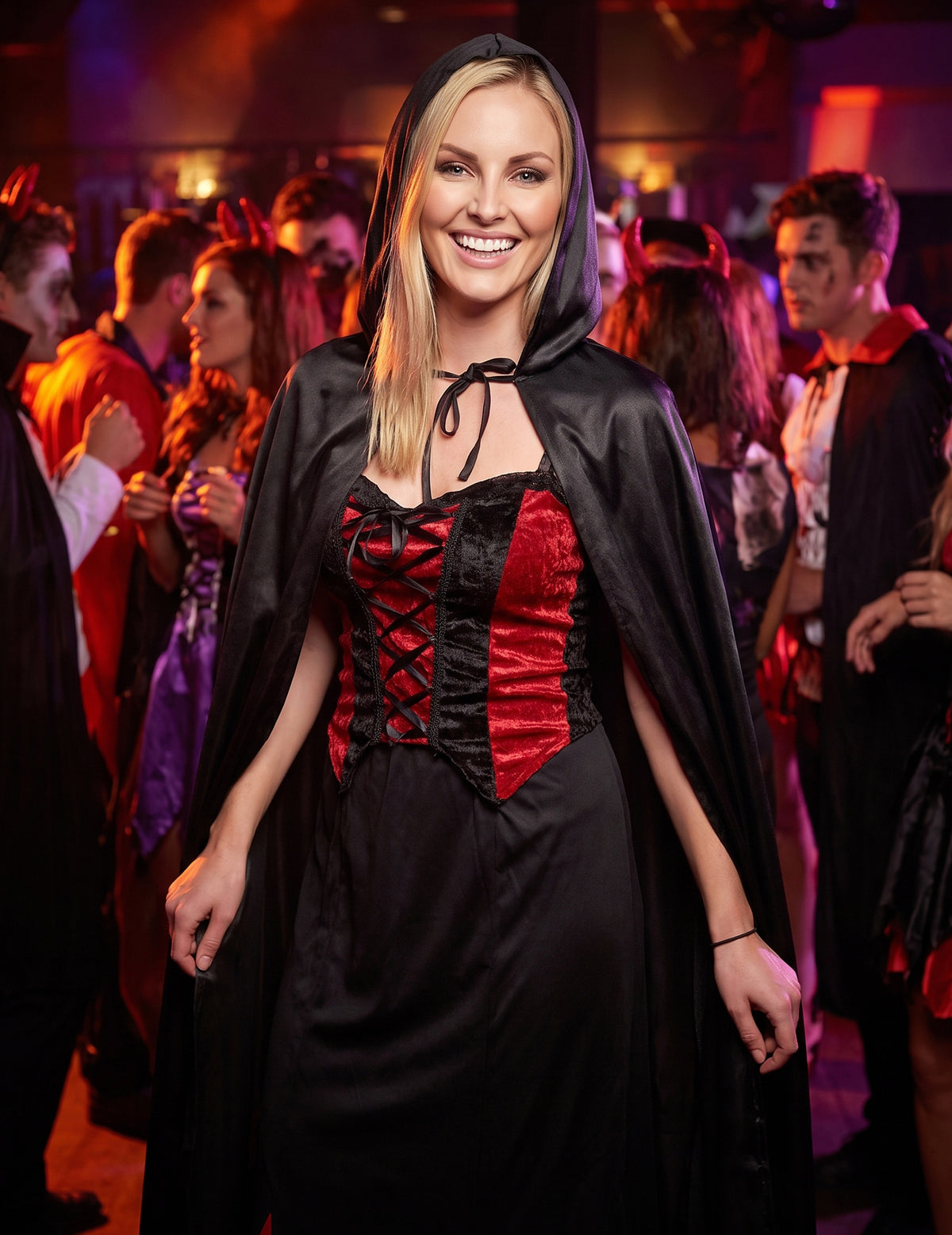Halloween dospelý čierny upírsky mys Cape
