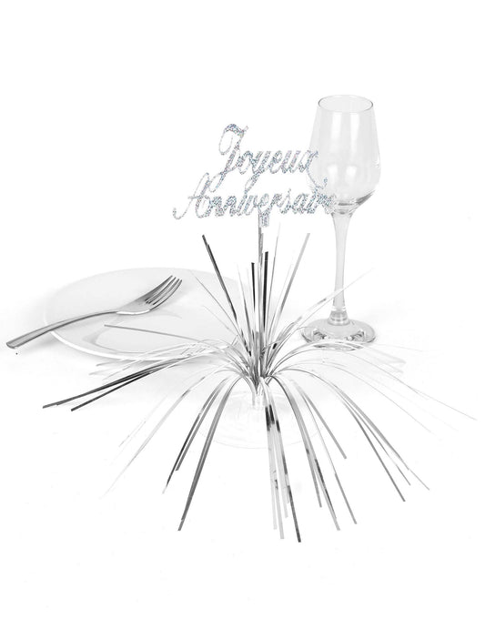 Mise en situation sur une table de fête du centre de table Joyeux Anniversaire