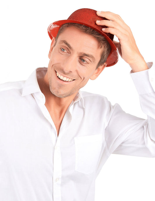 Vue de face du chapeau melon plastique pailleté pour adulte rouge