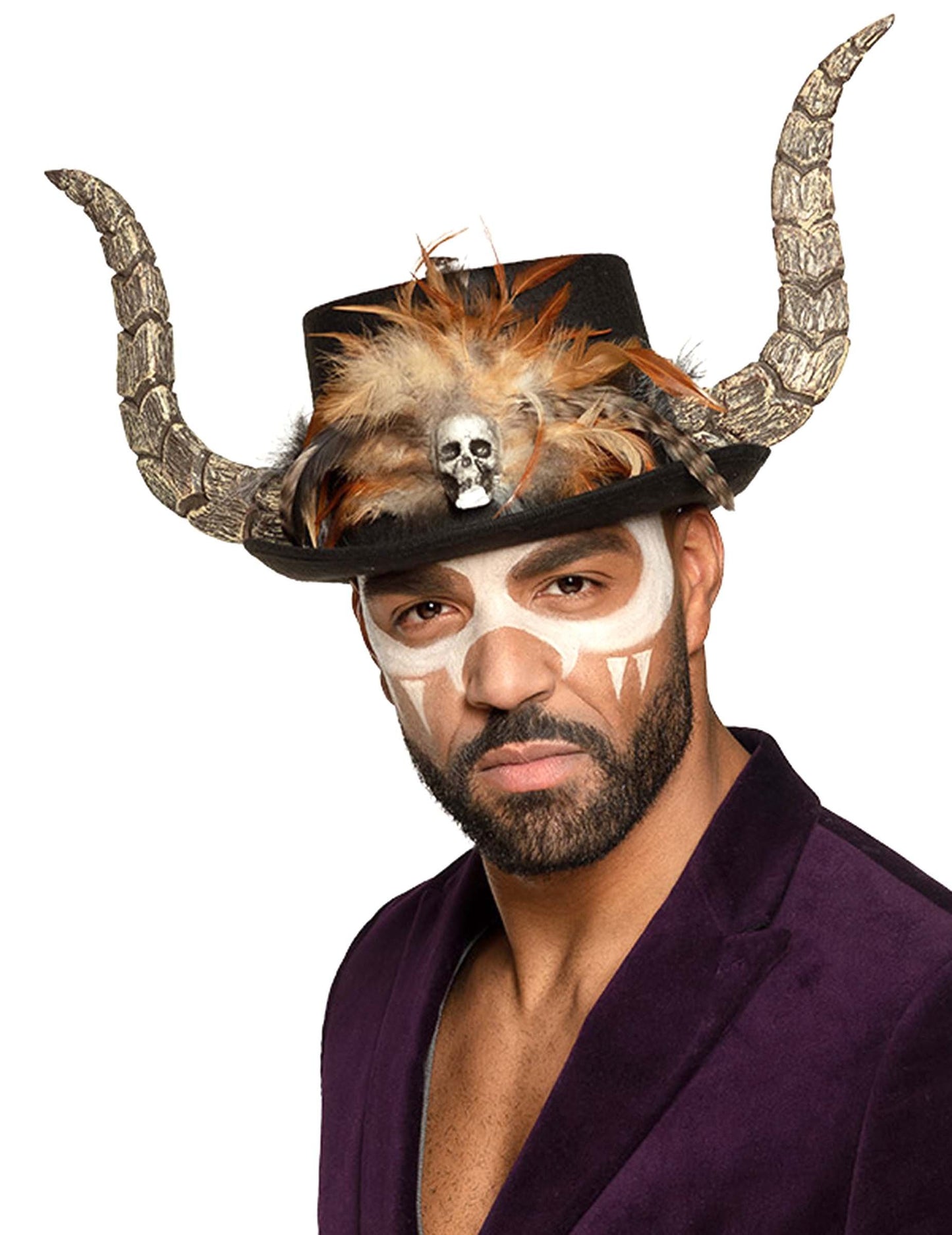Voodoo klobúk s rohmi pre dospelých a perie