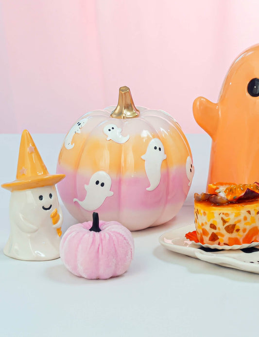 Dekoratívna tekvica Summerween z živice s prechodovými farbami s duchmi 14,5 x 14,5 x 14,8 cm