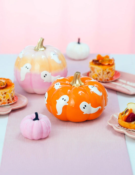 Dekoratívna tekvica Summerween z oranžovej živice s duchmi 15,5 x 15,5 x 11 cm