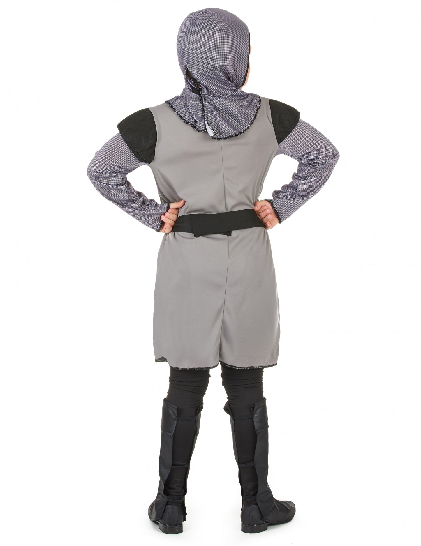 Pohľad zozadu na stredovekého rytiera pre chlapca