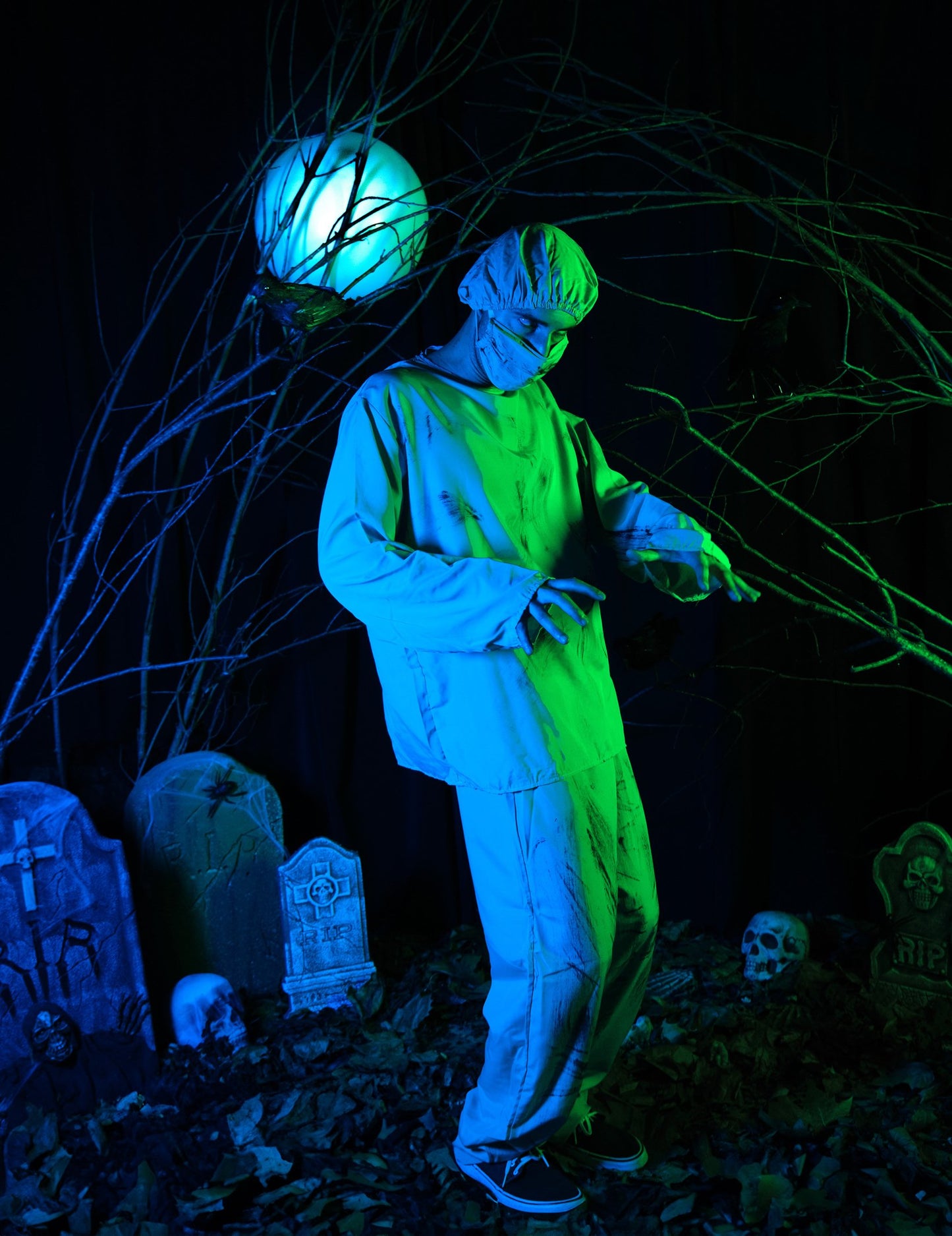 Zasahovanie chirurgovho chirurga pre dospelých