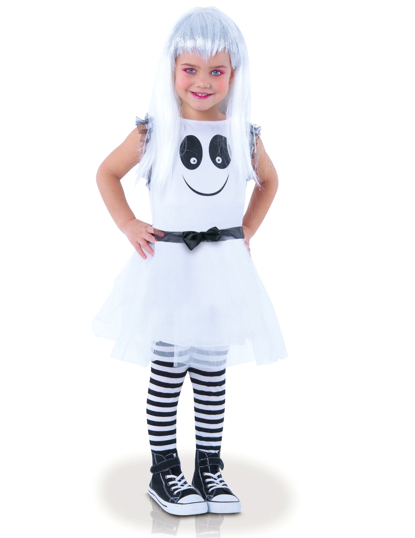 Strašidelné -vyzerajúce strašidelné maskovanie dievčat