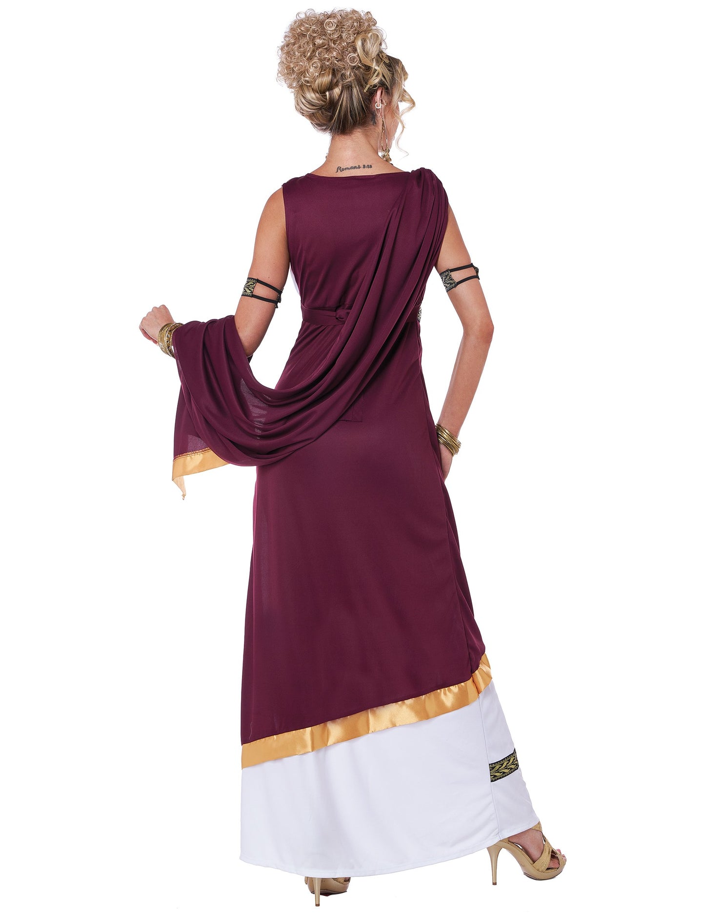 Pohľad zozadu na déguisovanie rímskej imperátorky