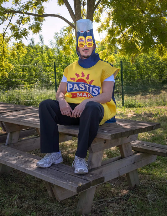 Pastis Man muž zamaskuje