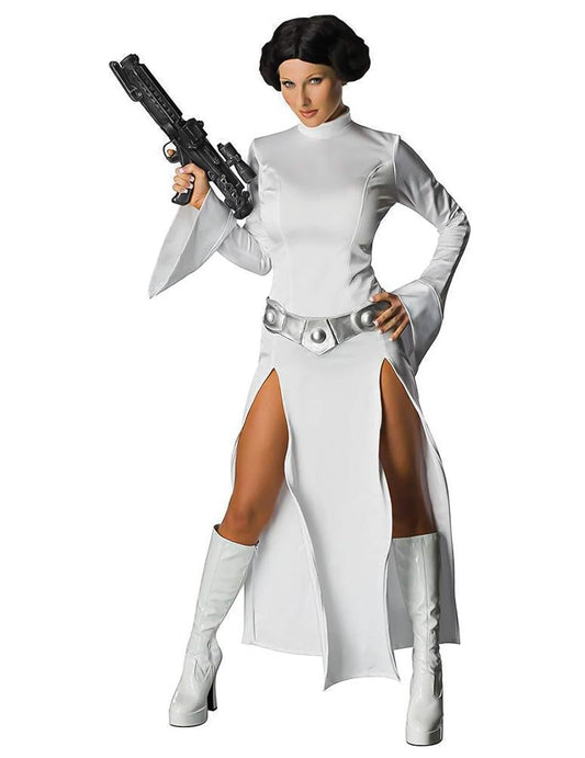Pohľad zpredu s blasterom kostýmu sexi princeznej Leii Star Wars