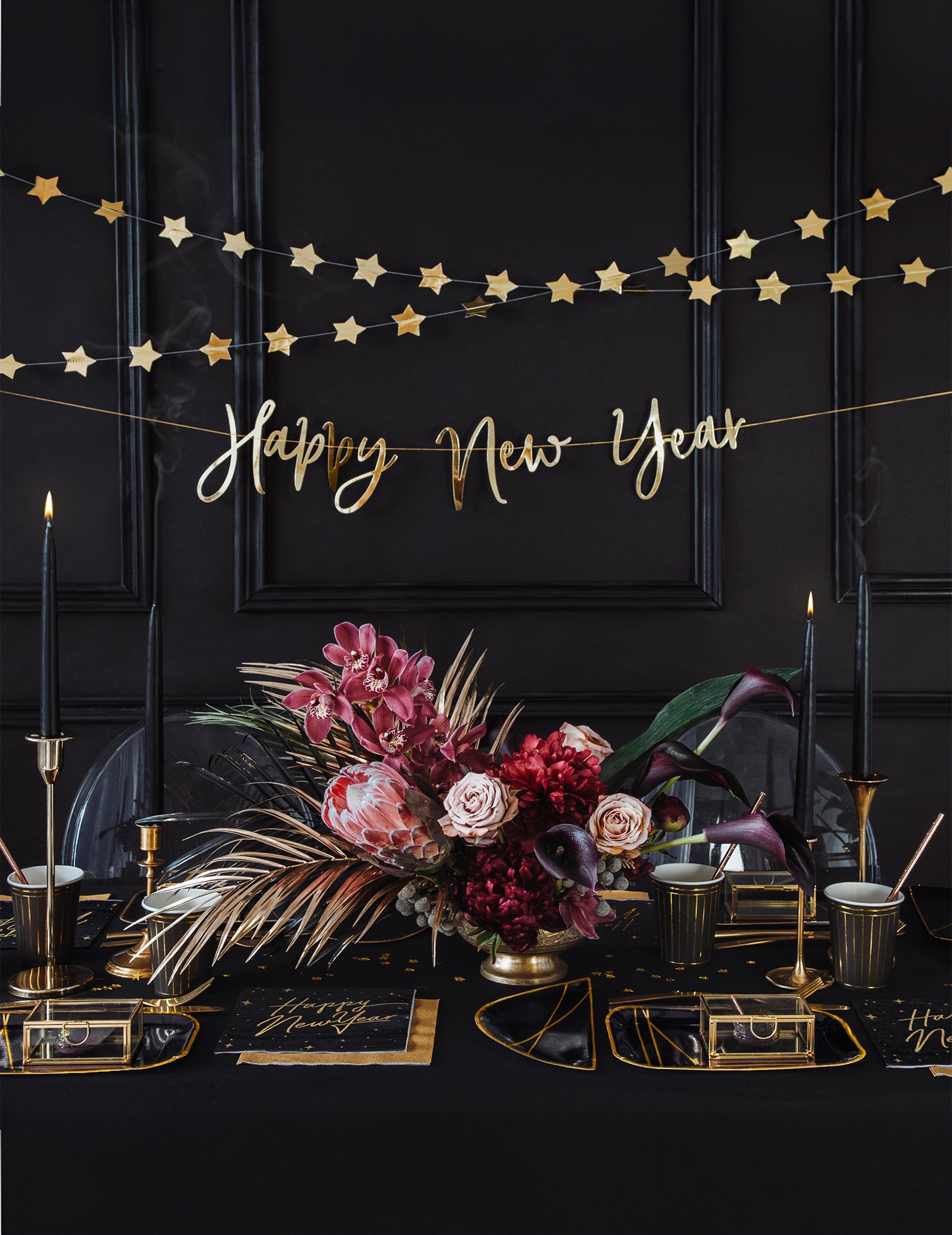 Šťastný nový rok Golden 66 x 18 cm kartónový girland