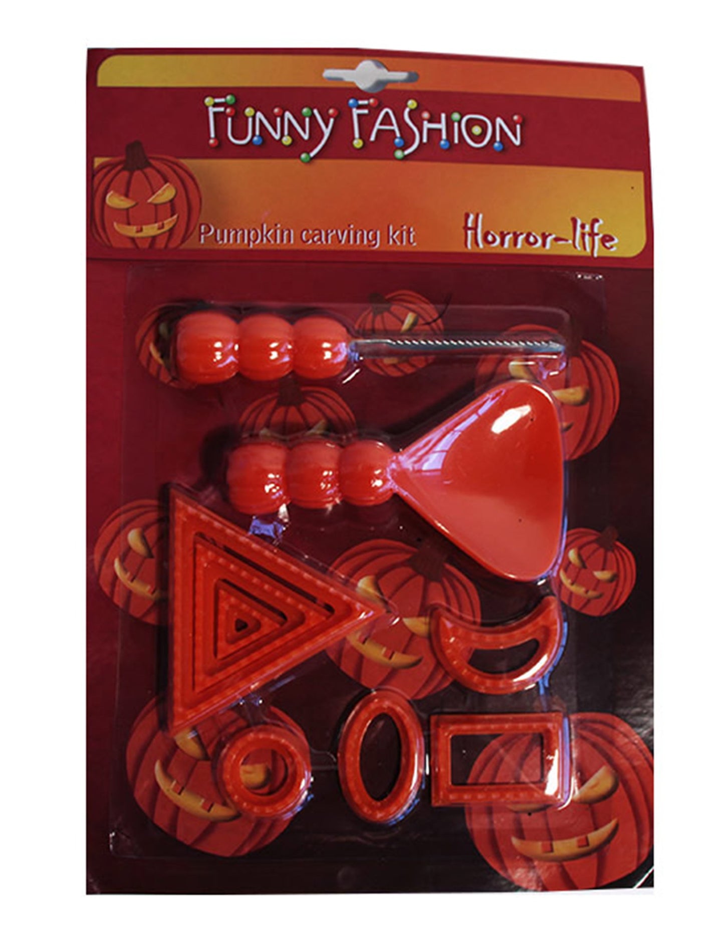 Pohľad na príslušenstvo v obale súpravy na vyrezávanie tekvíc na Halloween