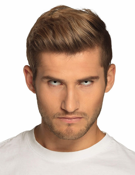 Gros plan sur les lentilles fantaisie UV pour adulte blanc