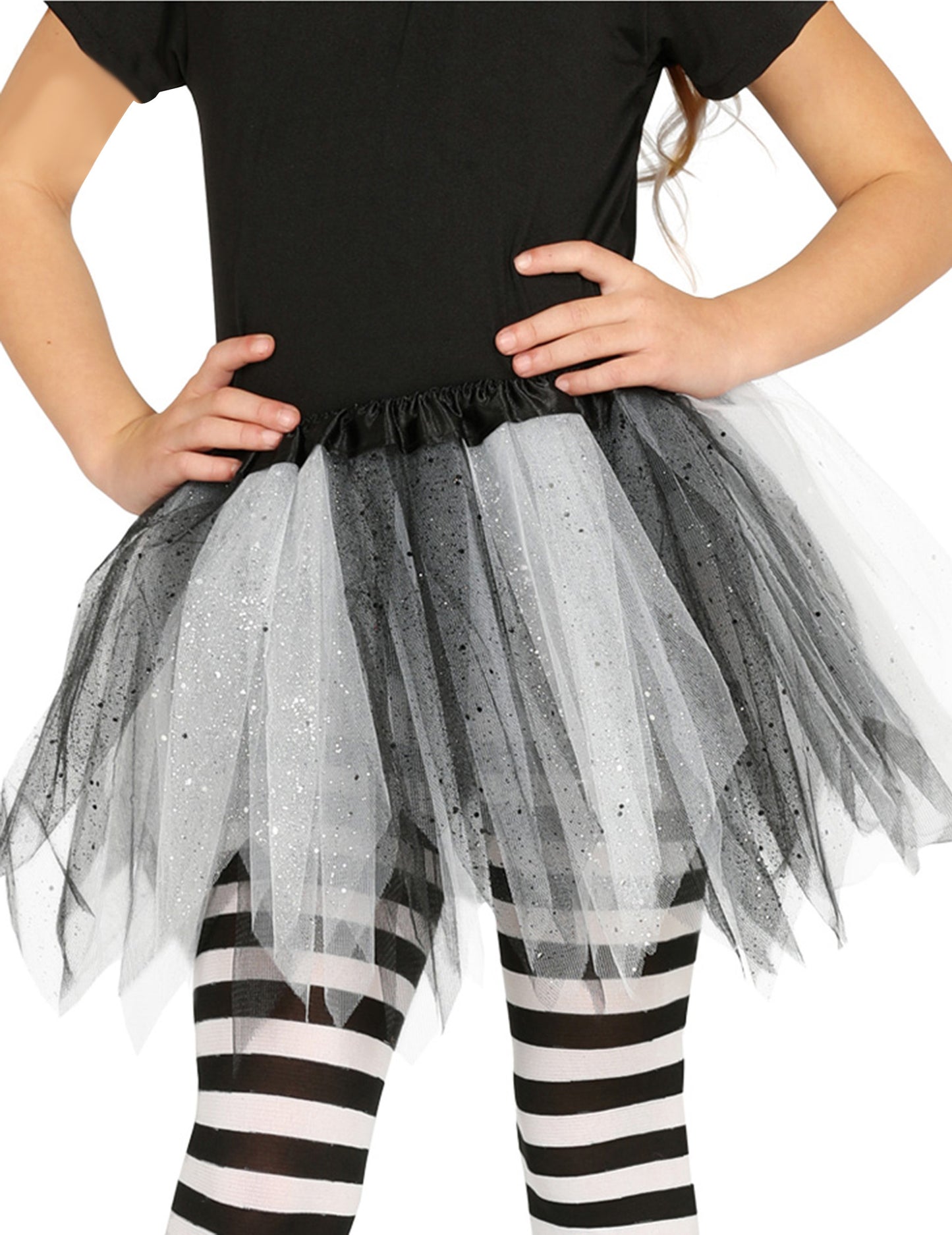 Čiernobiela dvojkolesová tutu s dievčenskými trblietkami