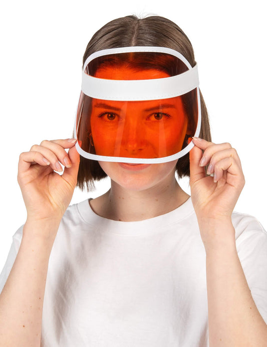Vue de face de la visière joueur de poker