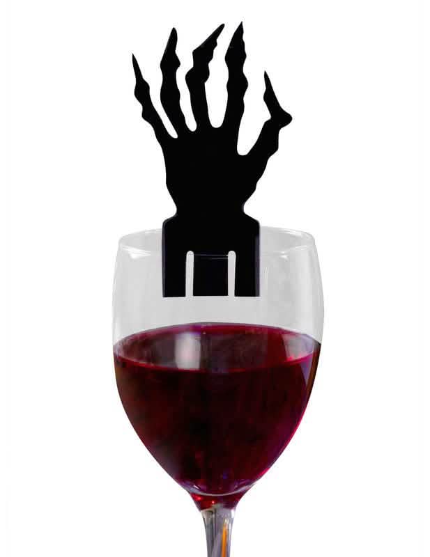 Scéna na pohári z dekorácie na poháre halloween