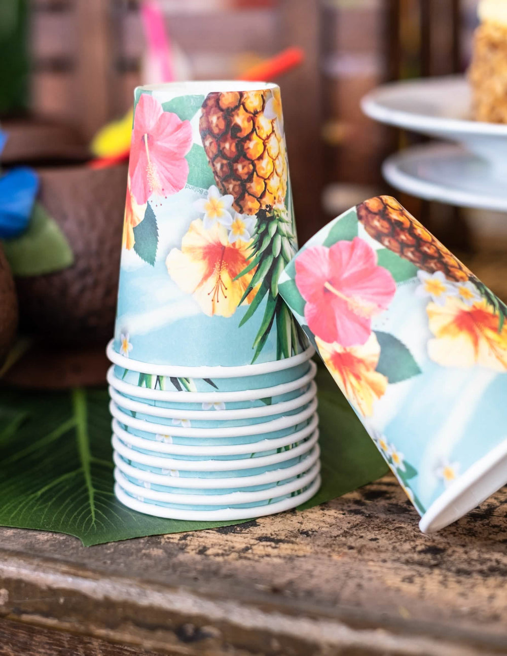 Detail na vzory pohárov Hawaii party