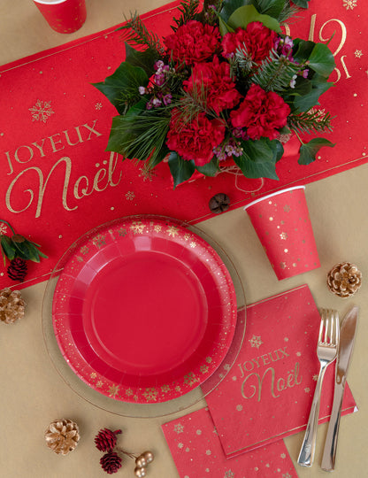 10 červených kartónových pohárov so zlatým dizajnom snehových vločiek, 27 cl, na stôl