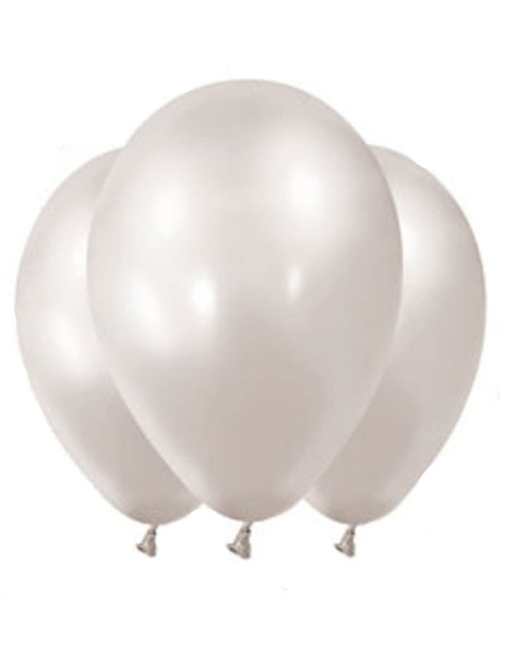 Mise en situation au sol des ballons métallisés pour fête blanc perles