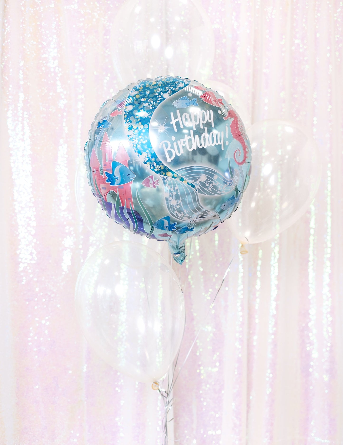 Dekoratívna kytica z priehľadných balónikov na oslavy