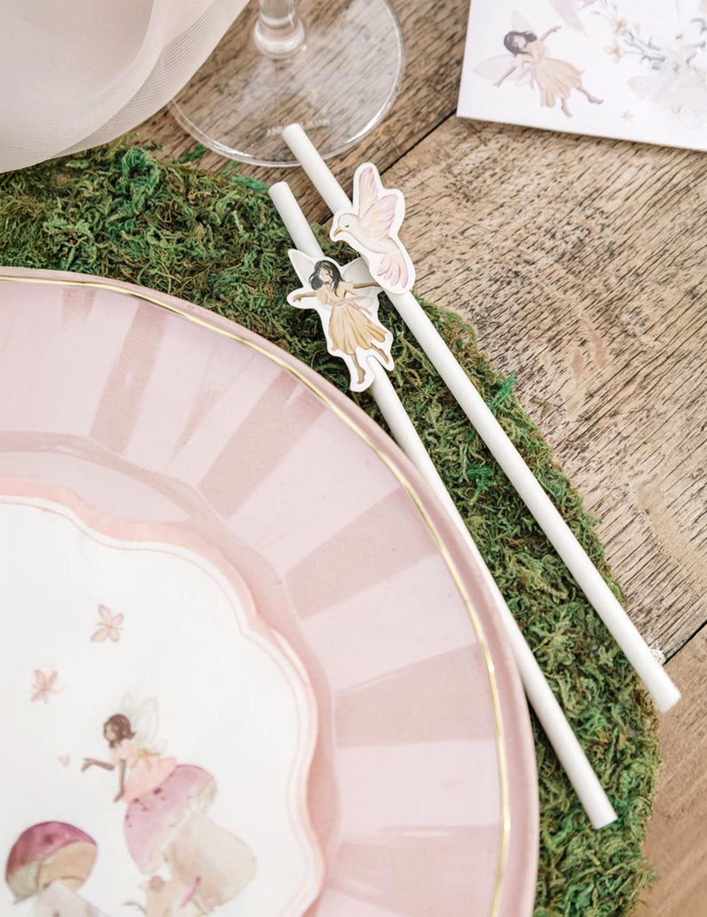 12 slamienok na rozprávky, biely a pastelovo ružový papier, 19,5 cm k narodeninám dieťaťa