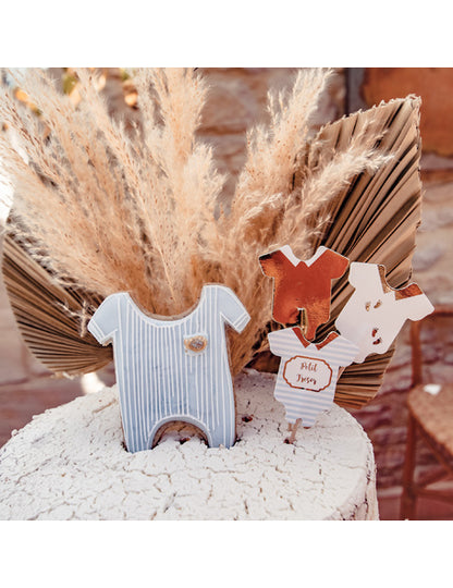 12 malých modrých, bielych a zlatých trsákov na poklady cm na detskú oslavu