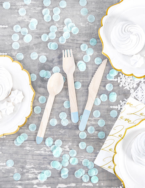 18 nebesky modrých drevených prestieraní 16 cm, gazdiná na párty