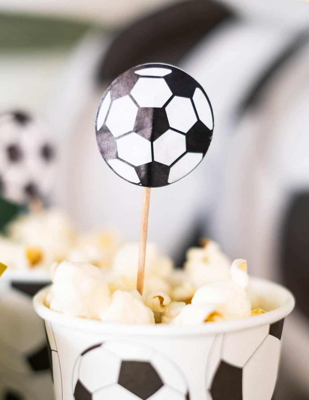 Detailný záber na špici Football paličky