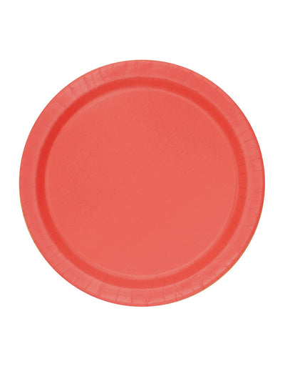 Petites assiettes en carton rouge clair