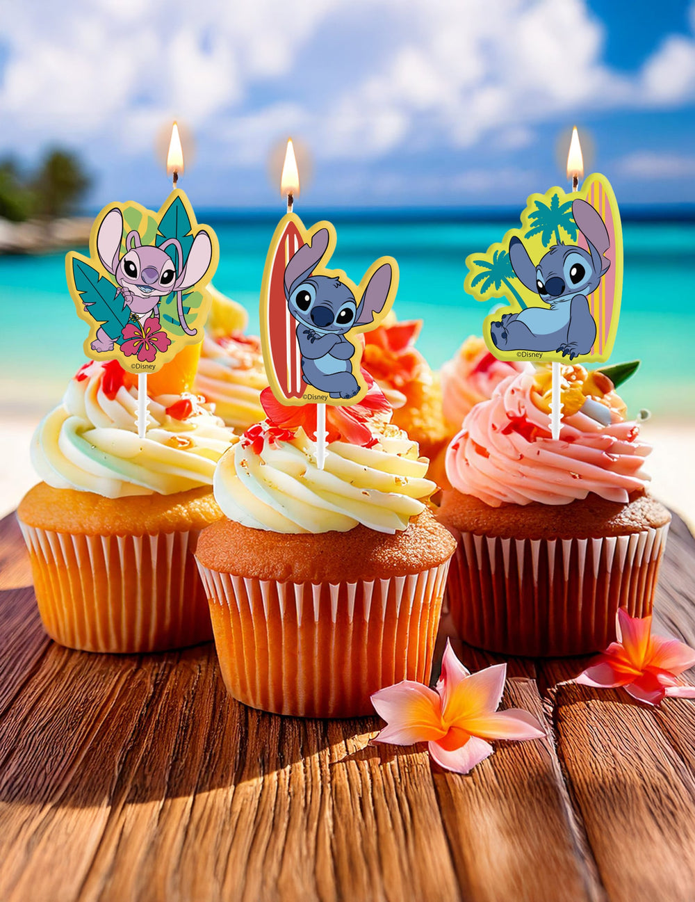 Mise en situation sur des cupcakes des bougies anniversaire Stitch