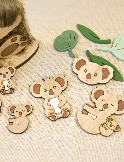 6 drevených konfiet s koalou 3,5 cm prírodná dekorácia
