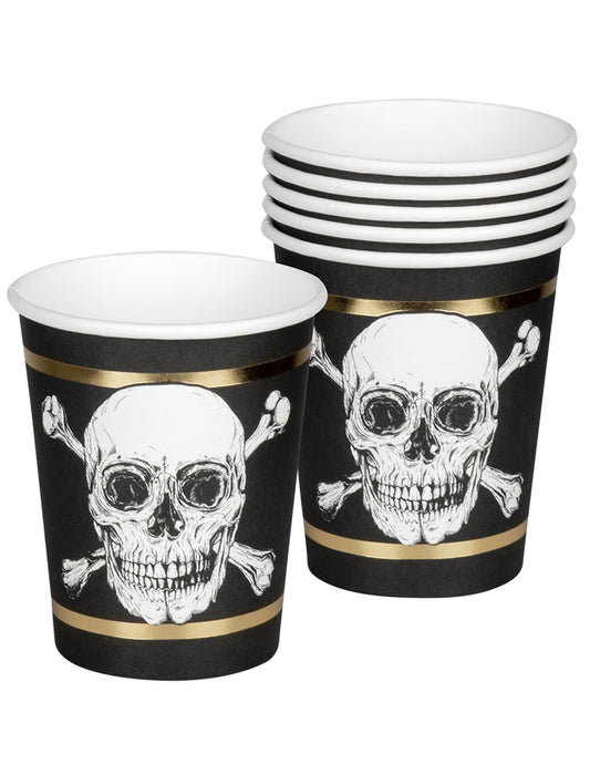Vue de face d'un gobelet en carton Pirate Jolly Roger
