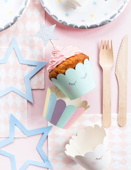 6 ozdob na muffiny s jednorožcom 7,5 x 5 cm pastelové