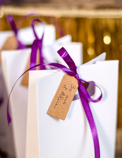 6 bielych papierových tašiek 10 x 18 x 5 cm na svadbu