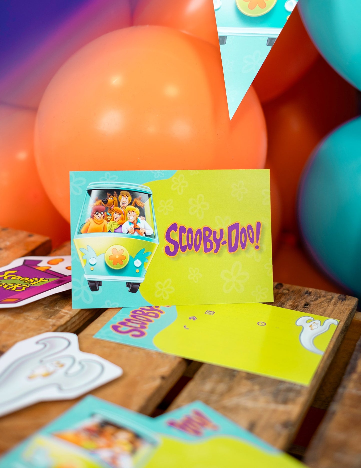 8 pozvánok Scooby-Doo™ s obálkami 10x16 cm