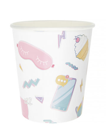 8 pyžamových párty pohárov 200 ml s dievčenskými vzormi