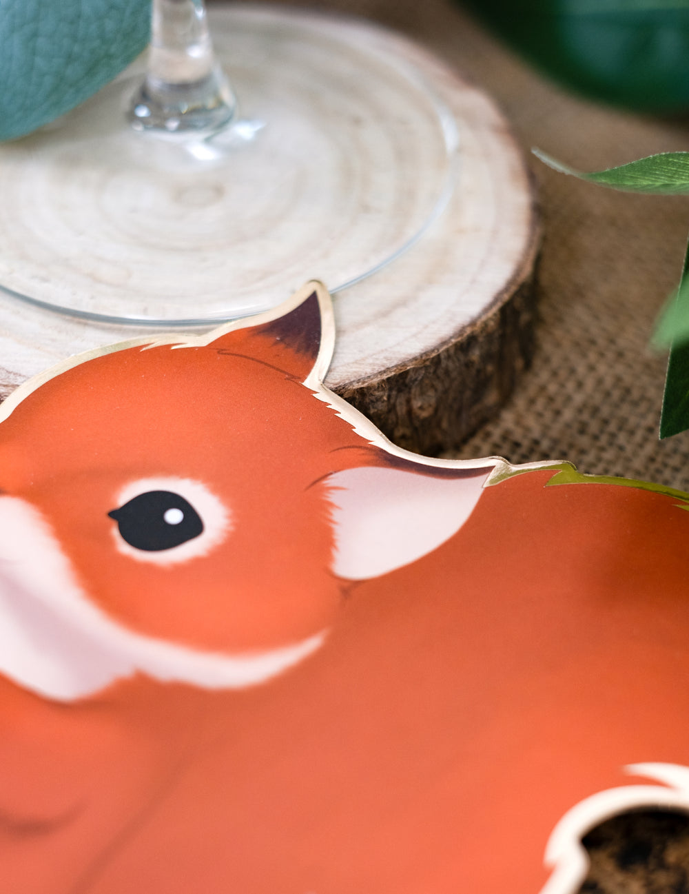 Détail de l'illustration de la tête de l'écureuil des invitations woodland écureuil