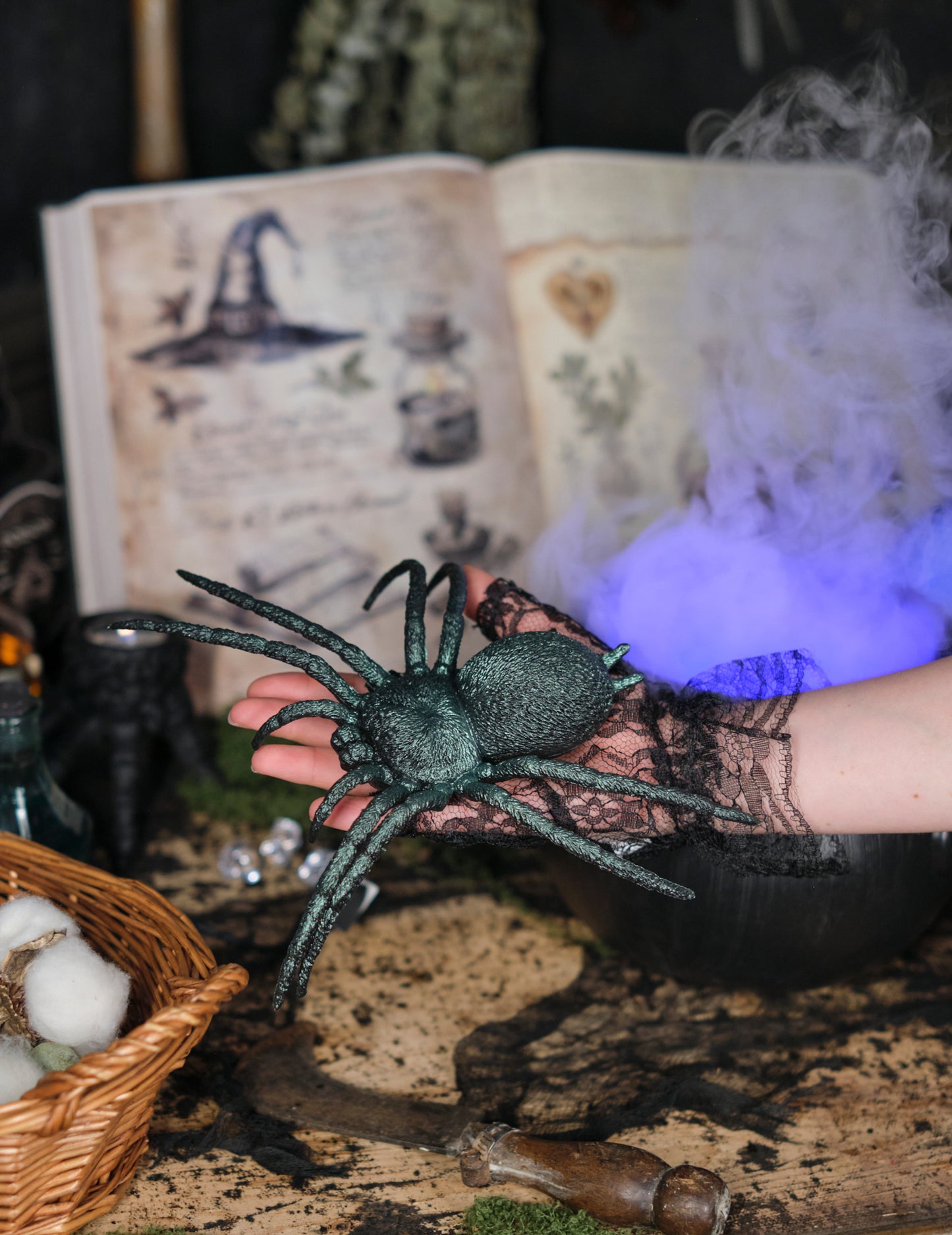 Iridescent zelený plastový pavúk 23 cm