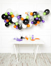 Arche de 70 ballons Halloween pour décoration noir orange violet vert et blanc avec confettis