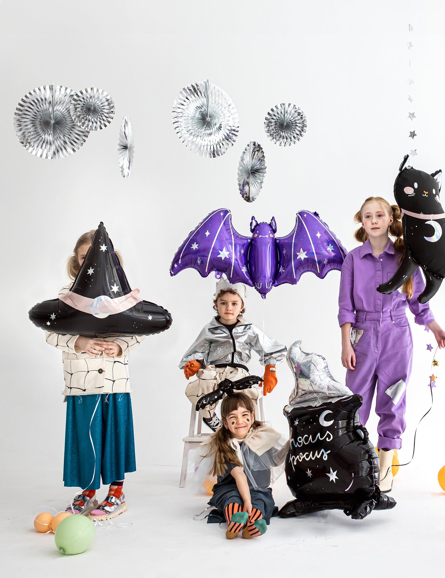 Hliníkový balón čarodejnícky klobúk 66 x 57 cm